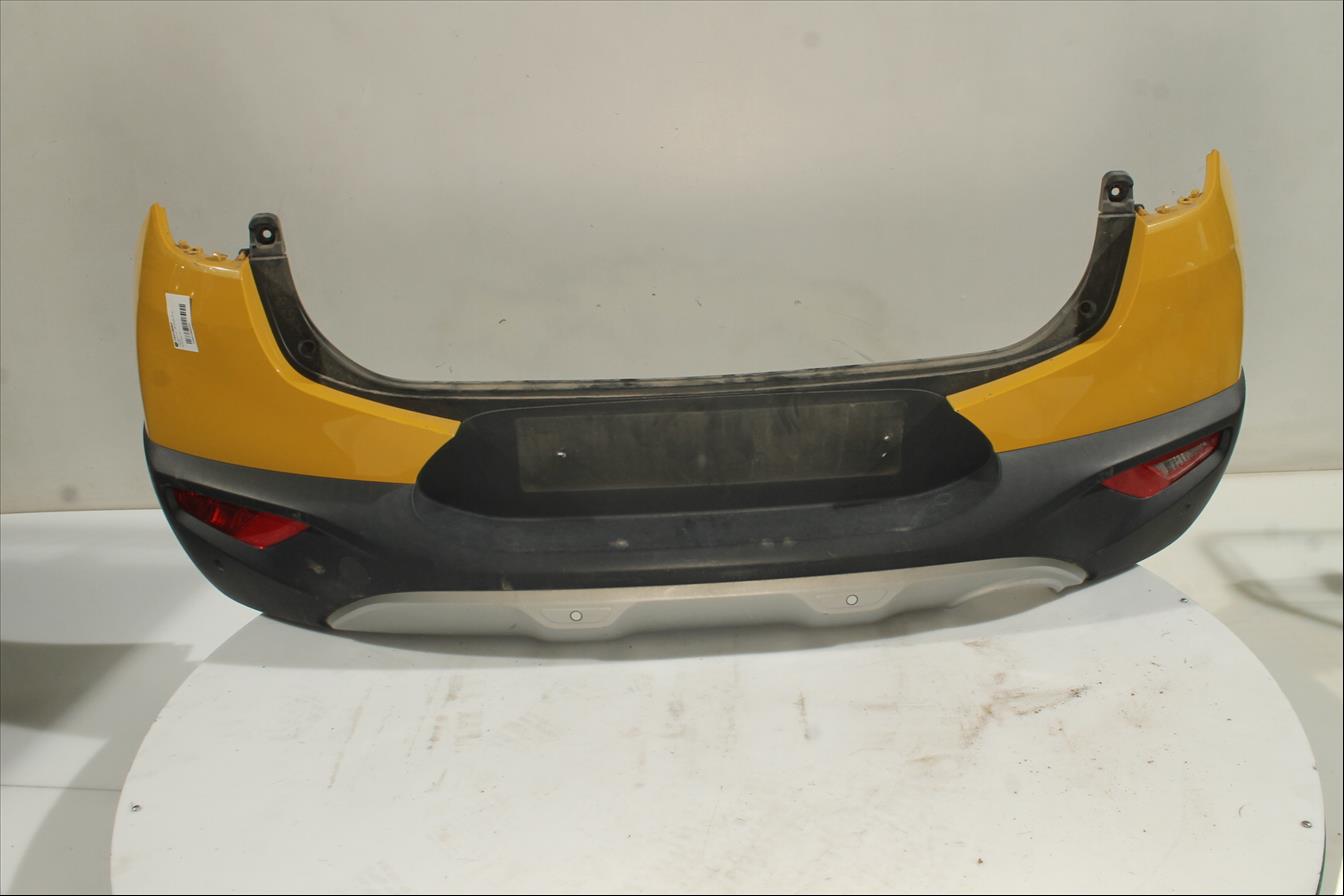 Paragolpes Tra.