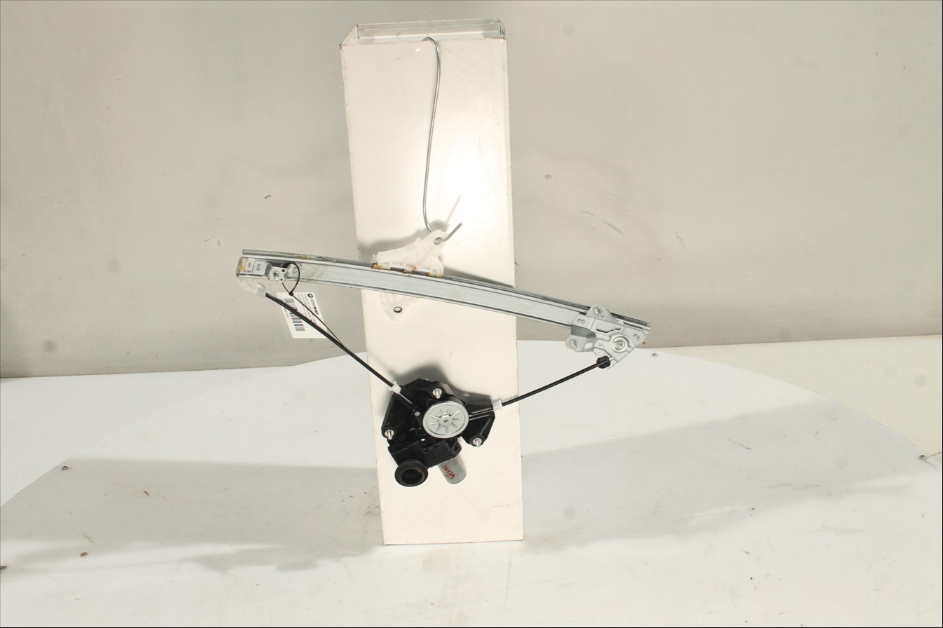 Elevalunas eléctrico puerta Del. Izq.