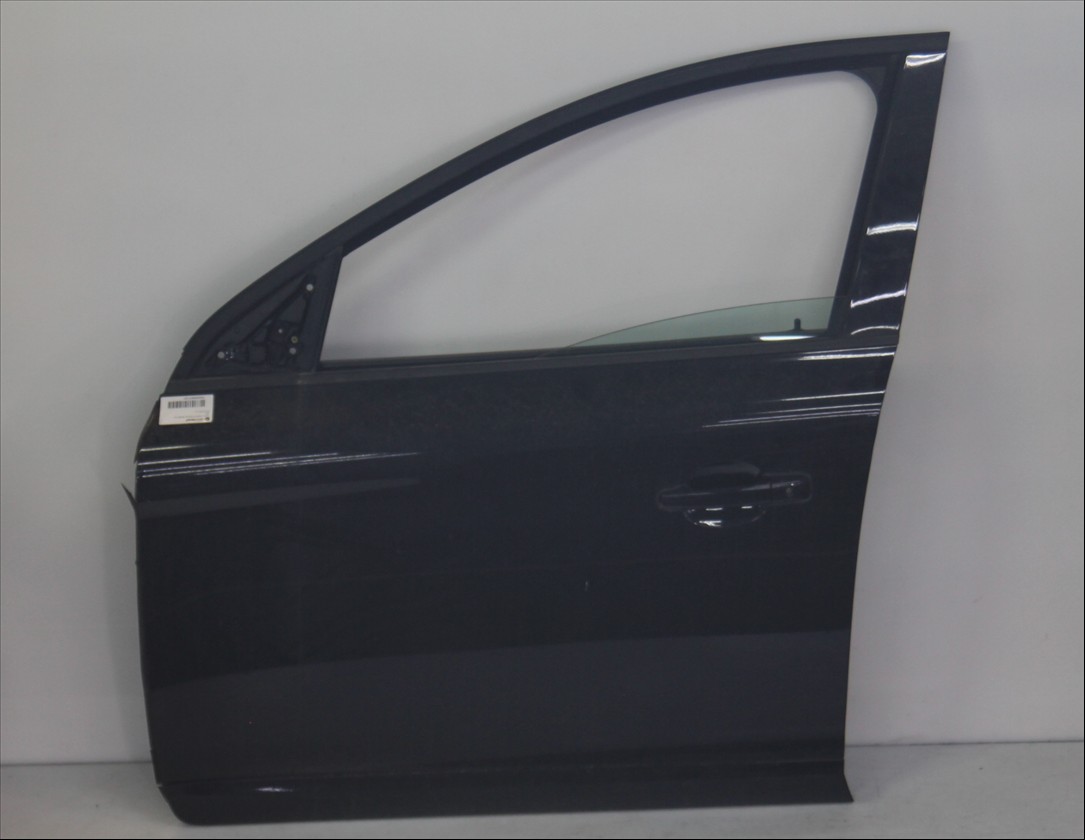 Puerta Del. Izq.