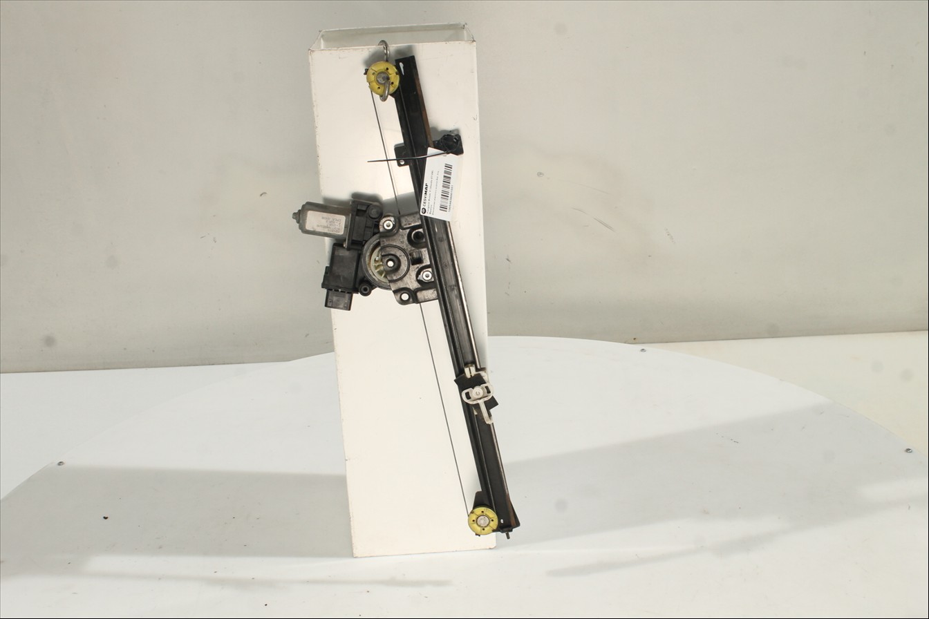 Elevalunas eléctrico puerta Del. Izq.