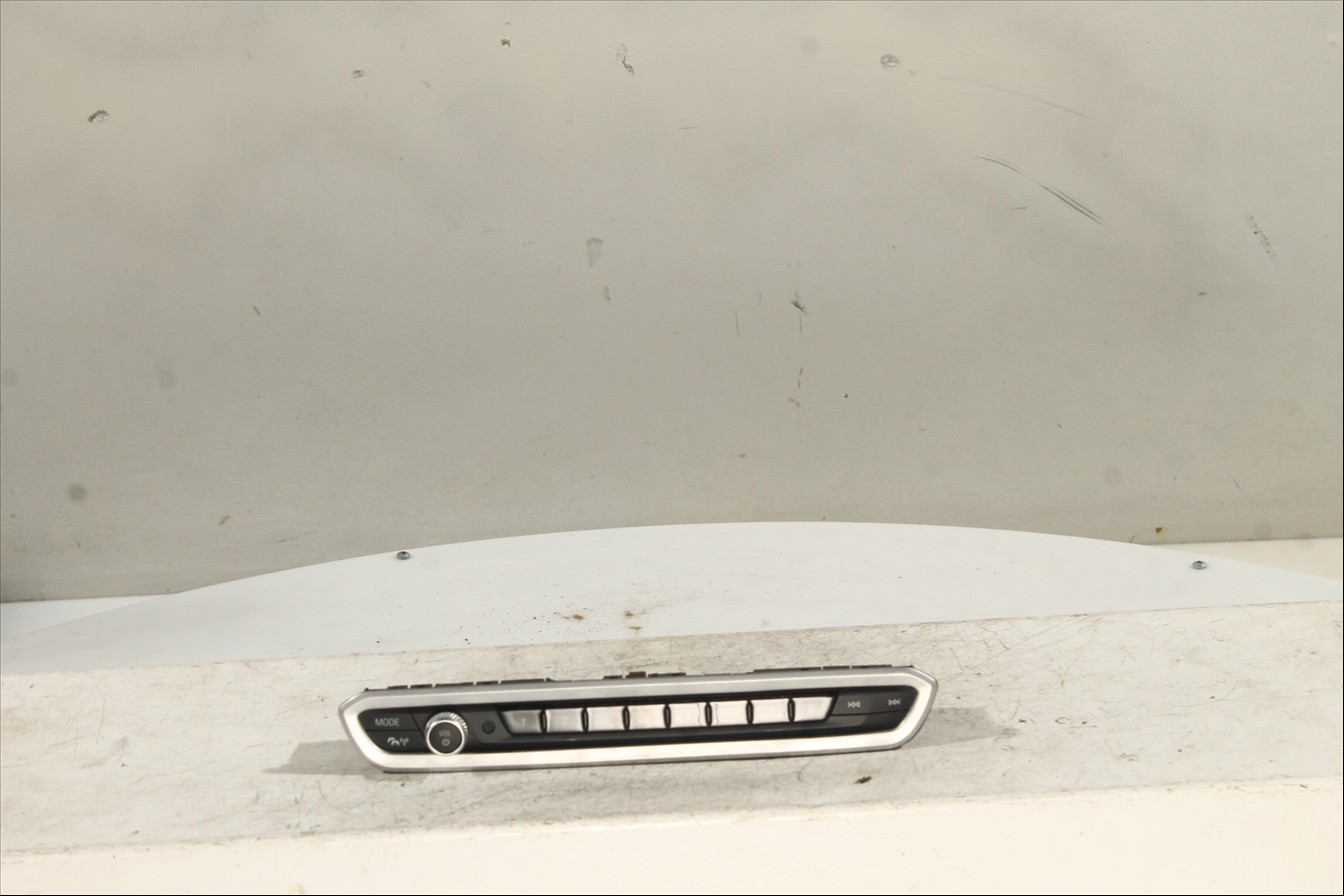 Mando control autorradio