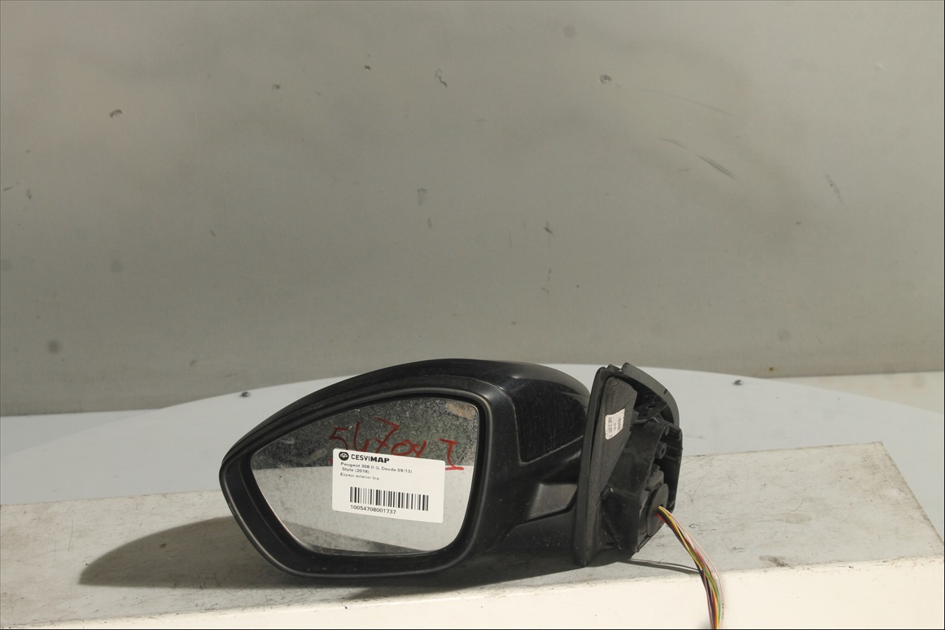 Espejo exterior Izq.