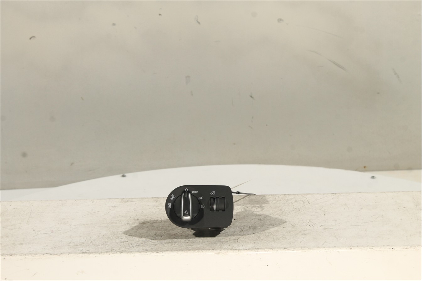 Interruptor y palanca de luces