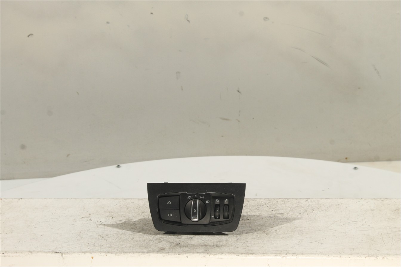 Interruptor y palanca de luces