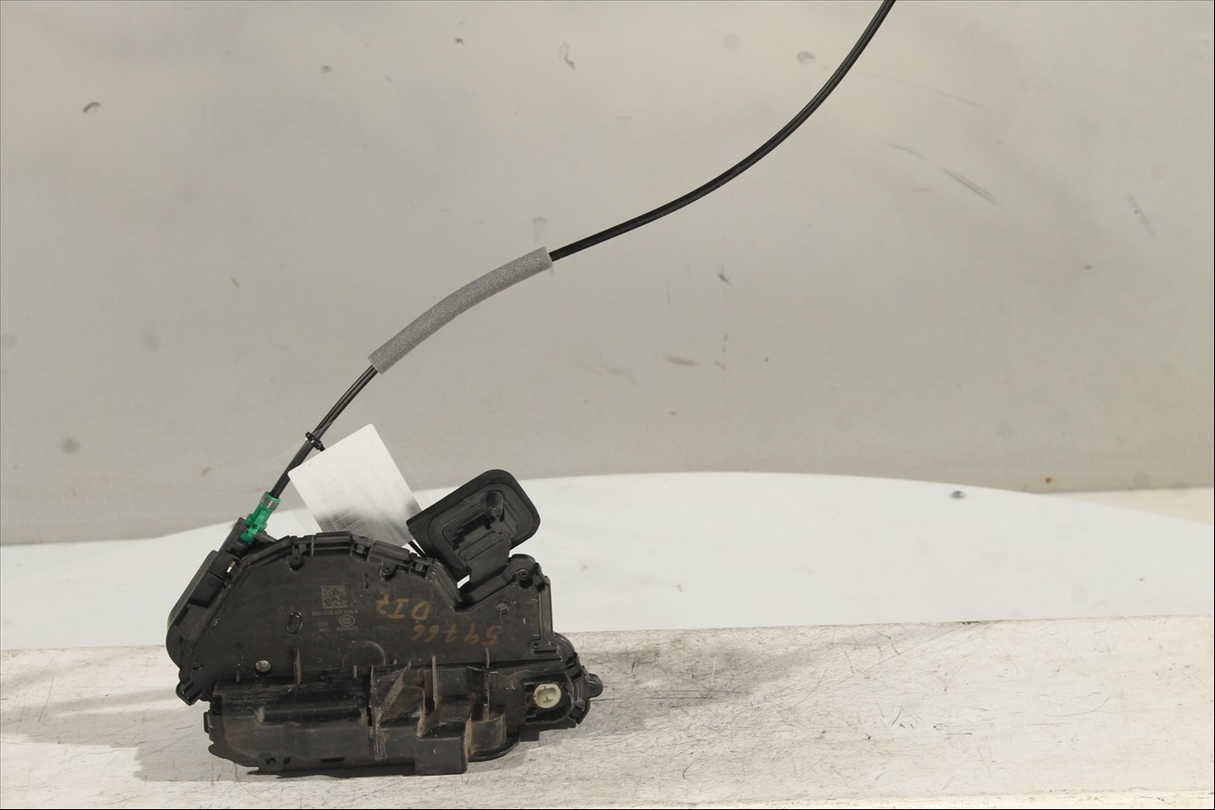 Cerradura puerta Del. Izq.