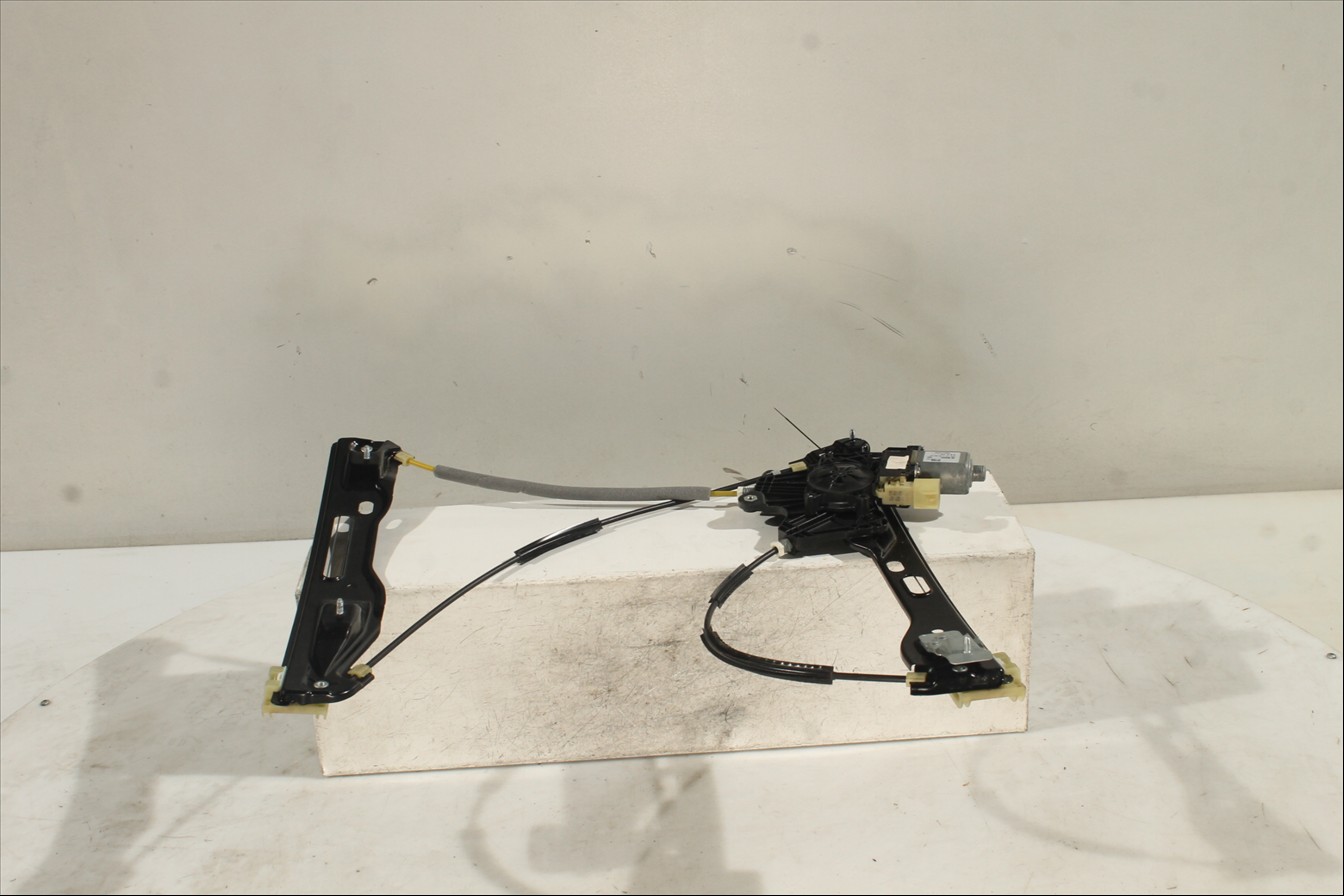 Elevalunas eléctrico puerta Del. Izq.