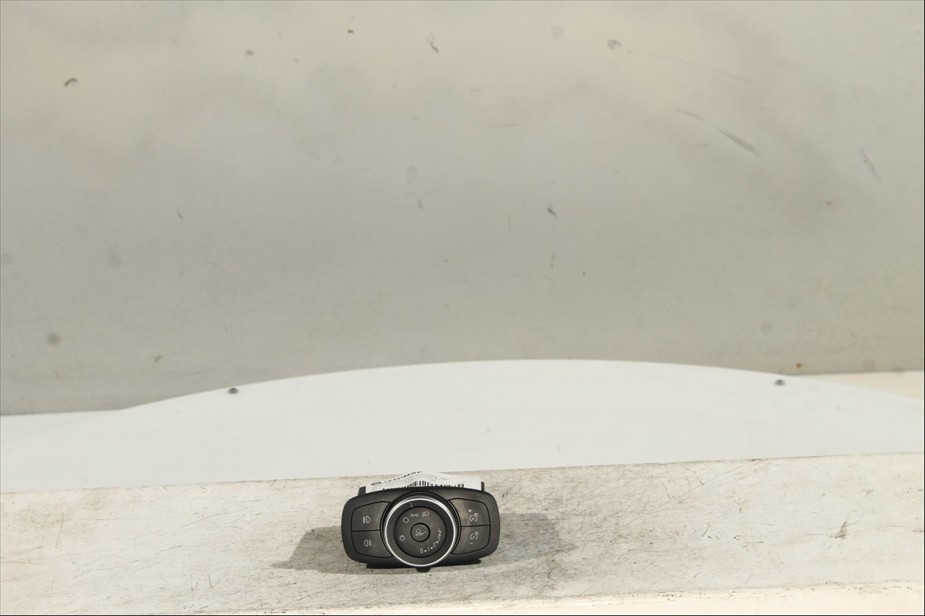 Interruptor y palanca de luces