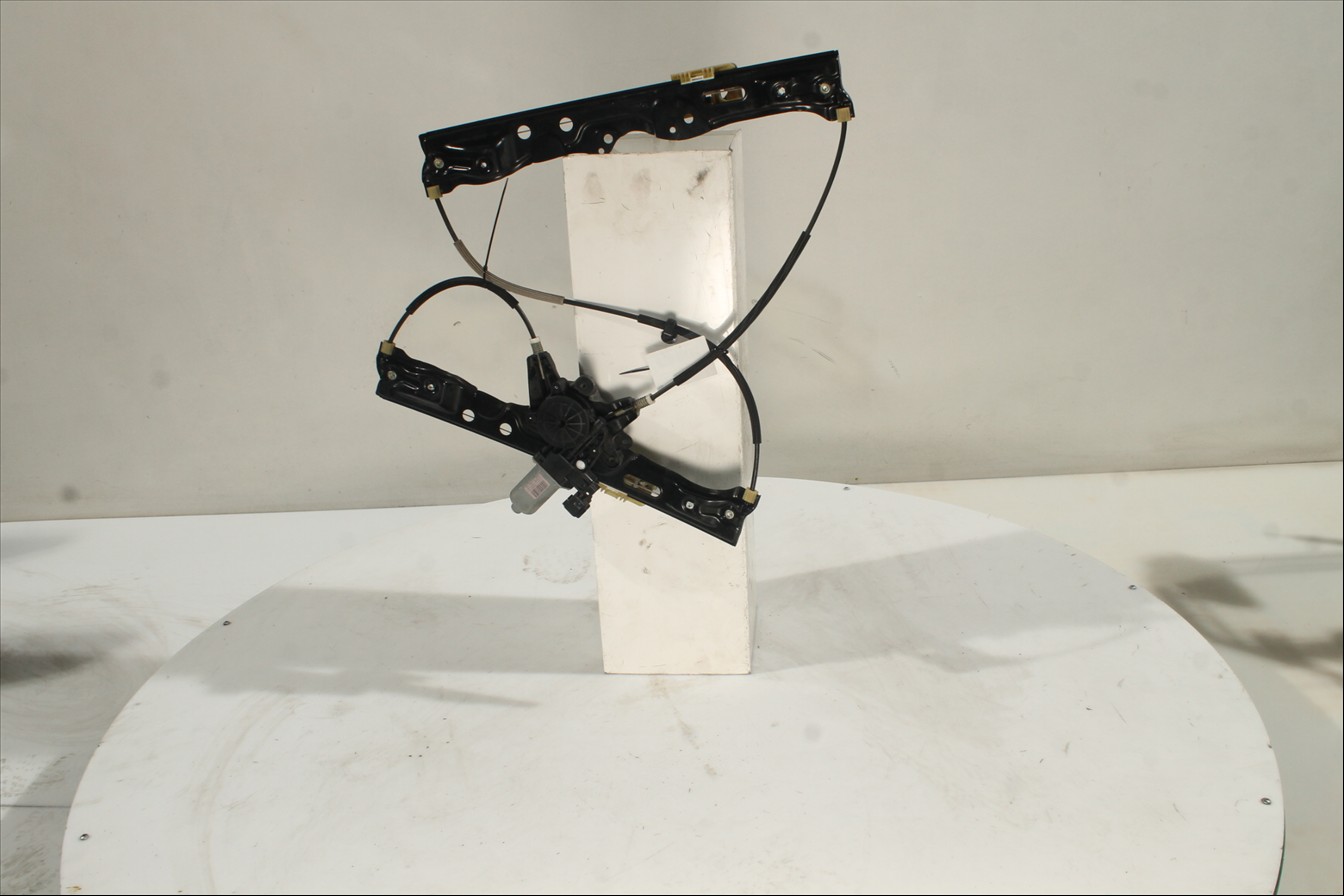 Elevalunas eléctrico puerta Del. Izq.