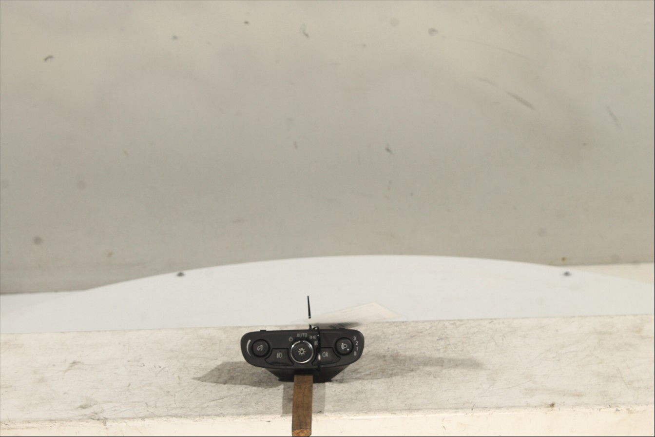 Interruptor y palanca de luces