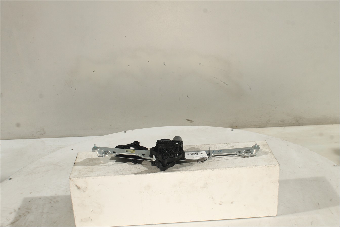 Elevalunas eléctrico puerta Del. Izq.