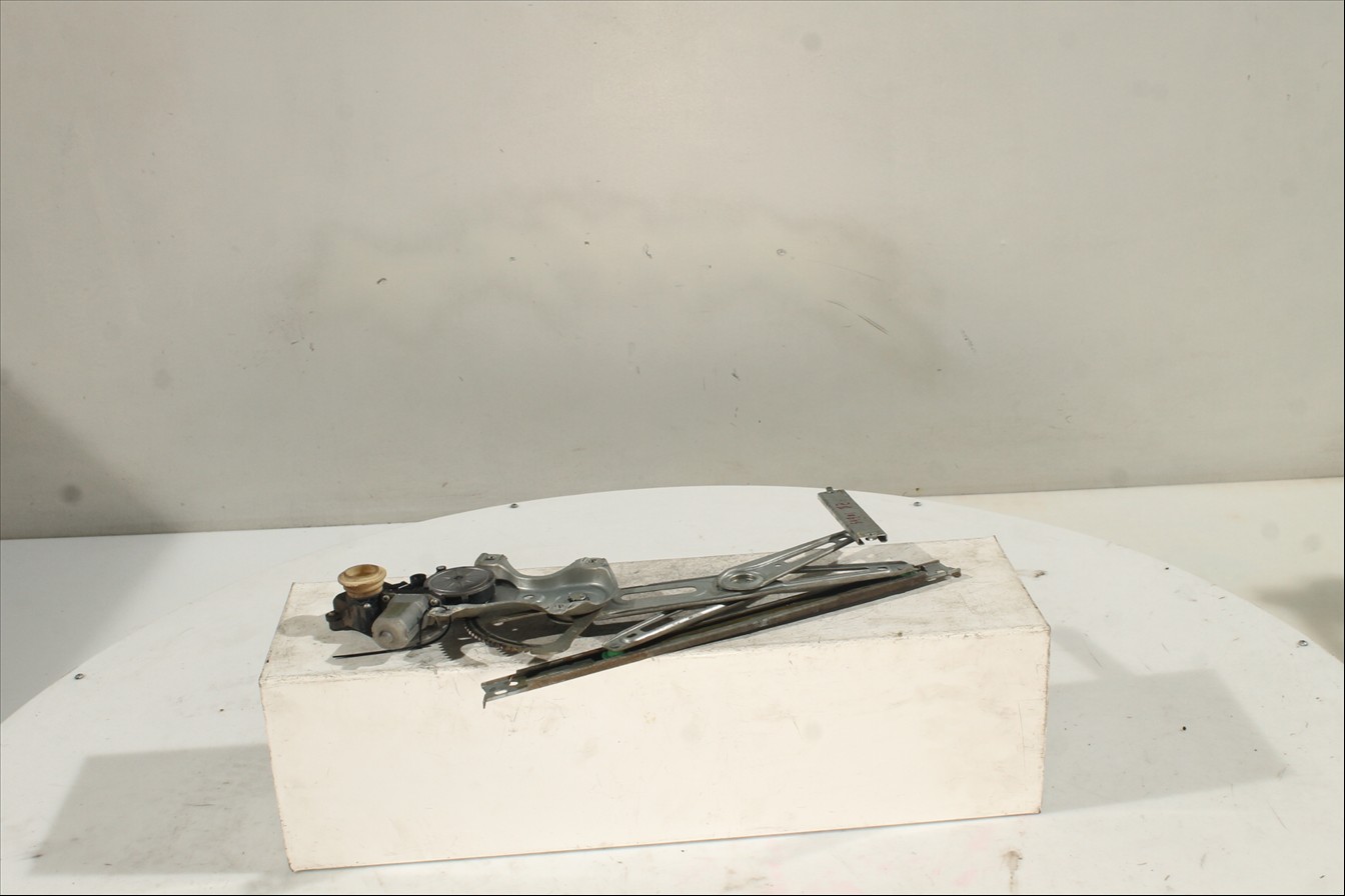 Elevalunas eléctrico puerta Del. Izq.