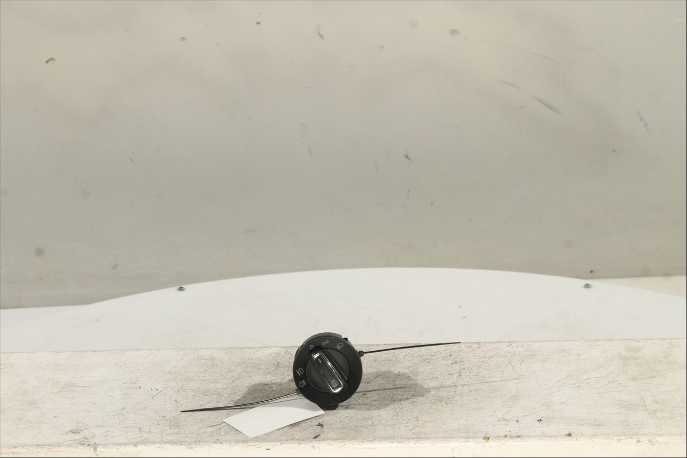 Interruptor y palanca de luces