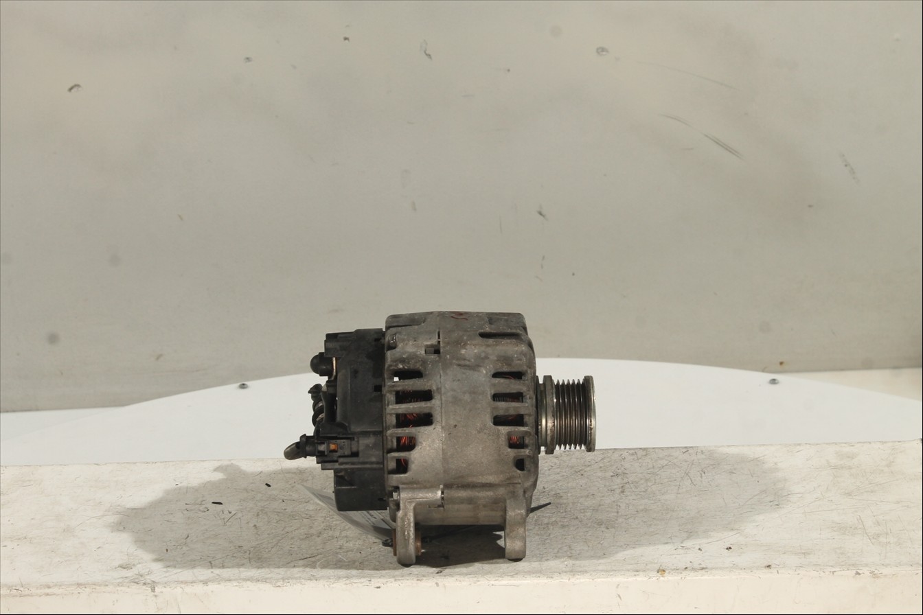 Alternador
