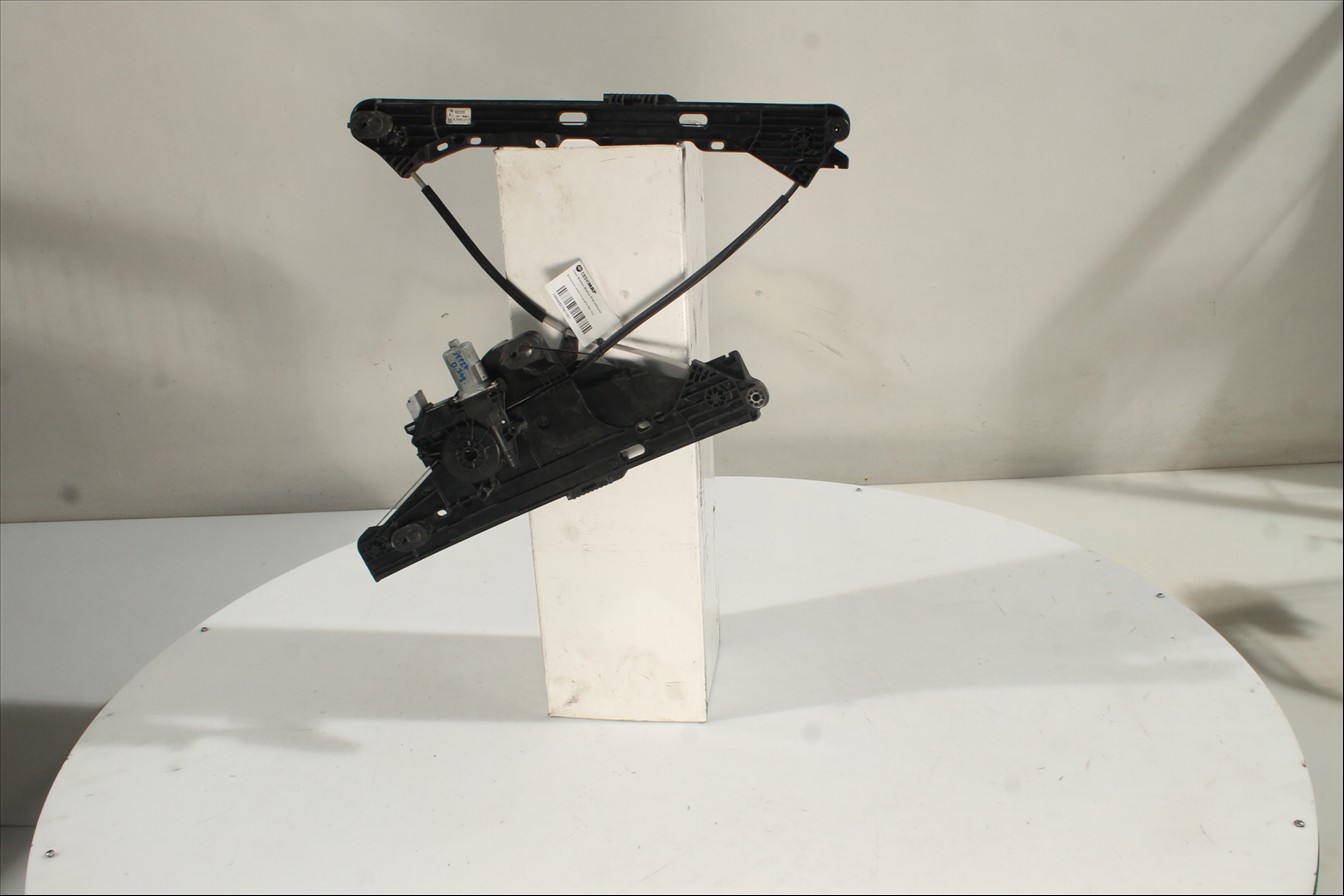 Elevalunas eléctrico puerta Del. Izq.