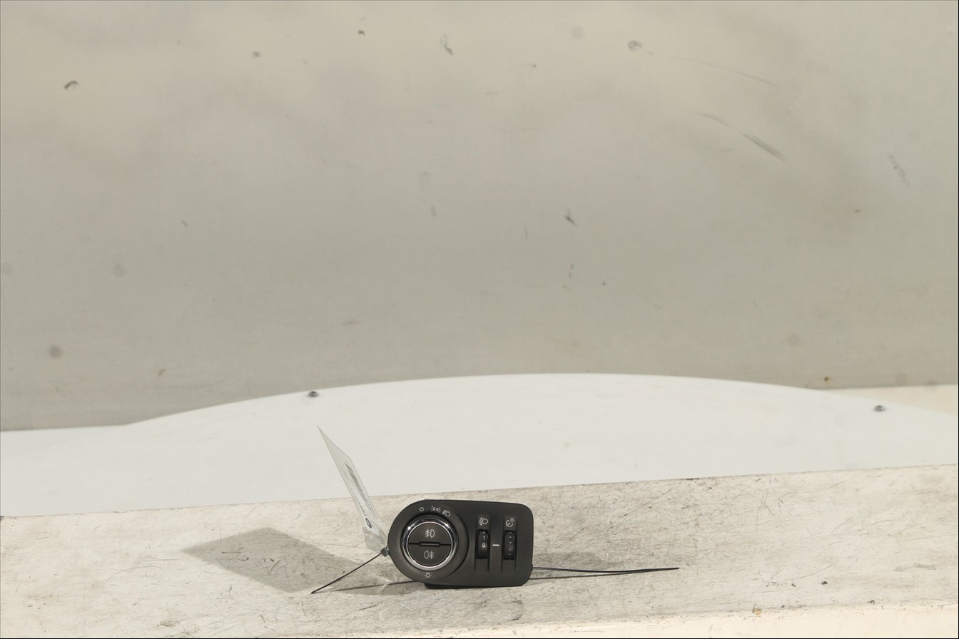 Interruptor y palanca de luces