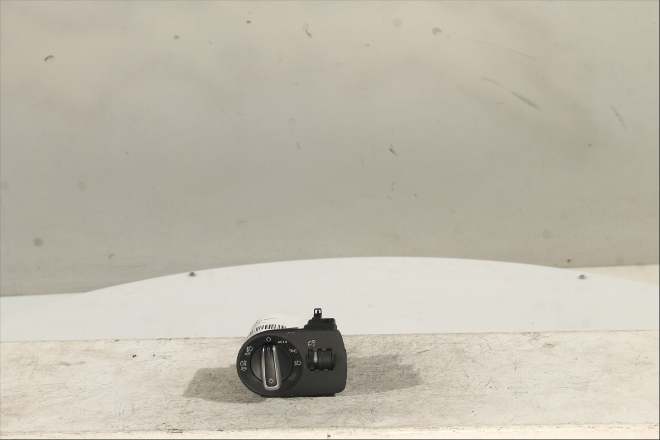 Interruptor y palanca de luces