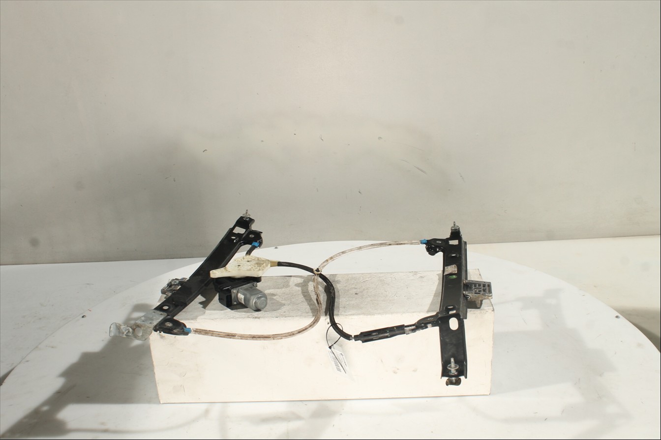 Elevalunas eléctrico puerta Del. Izq.