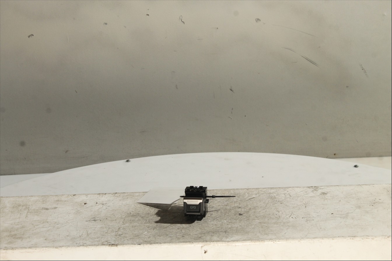 Palanca e interruptor freno de mano