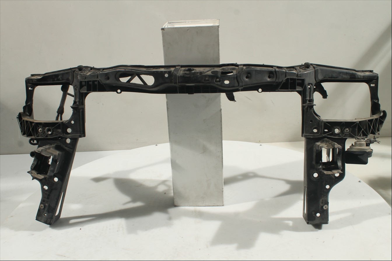 Chapa unión alojamiento faros