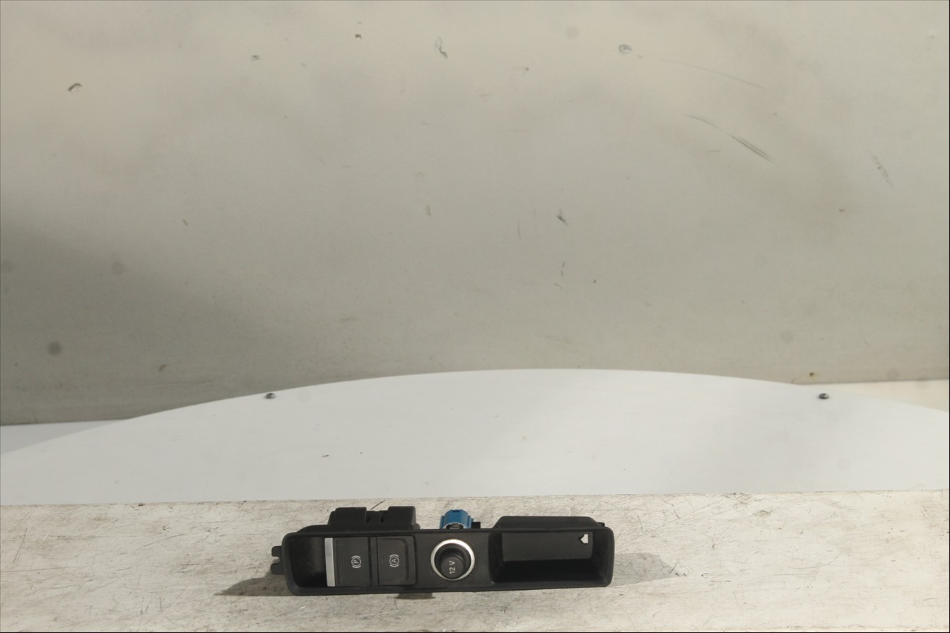 Palanca e interruptor freno de mano