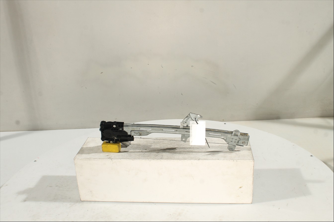 Elevalunas eléctrico puerta Del. Izq.