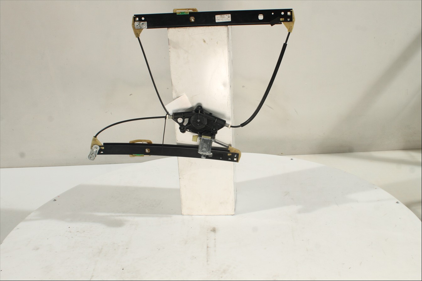 Elevalunas eléctrico puerta Del. Izq.