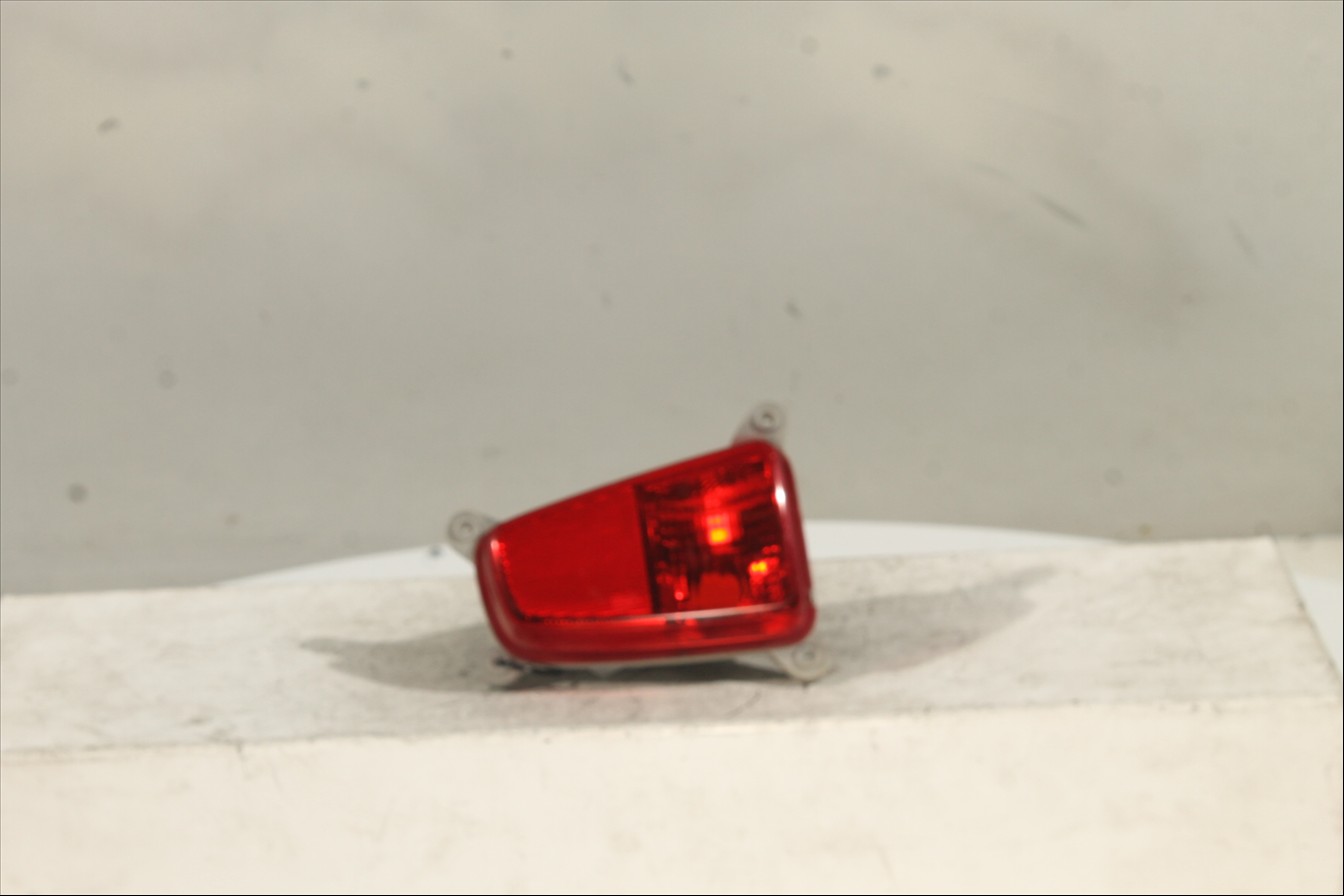 Piloto antiniebla Tra.