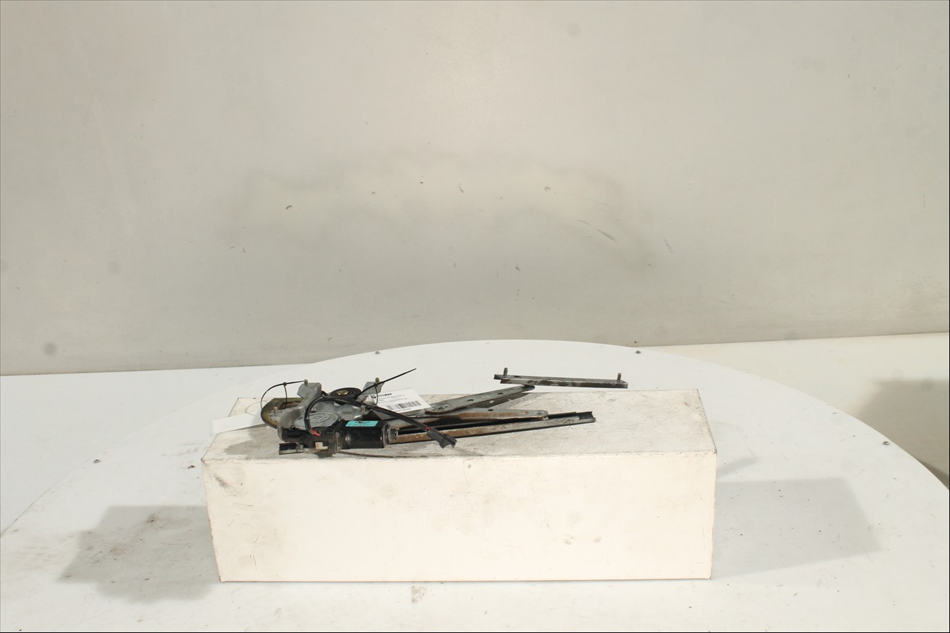 Elevalunas eléctrico puerta Tra. Der.