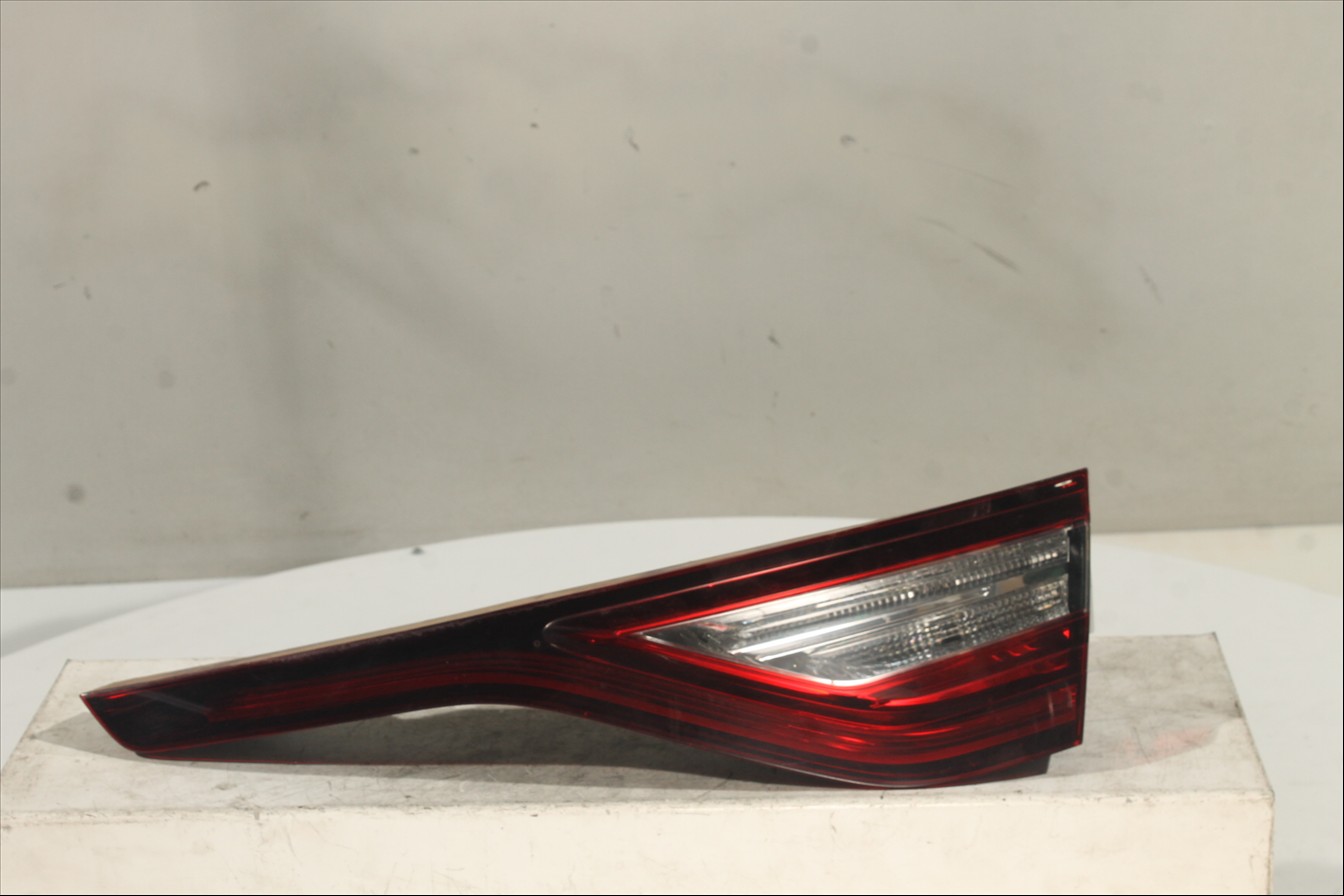 Piloto interior Tra. Der.