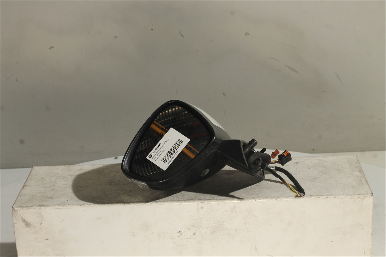 Espejo exterior Izq.