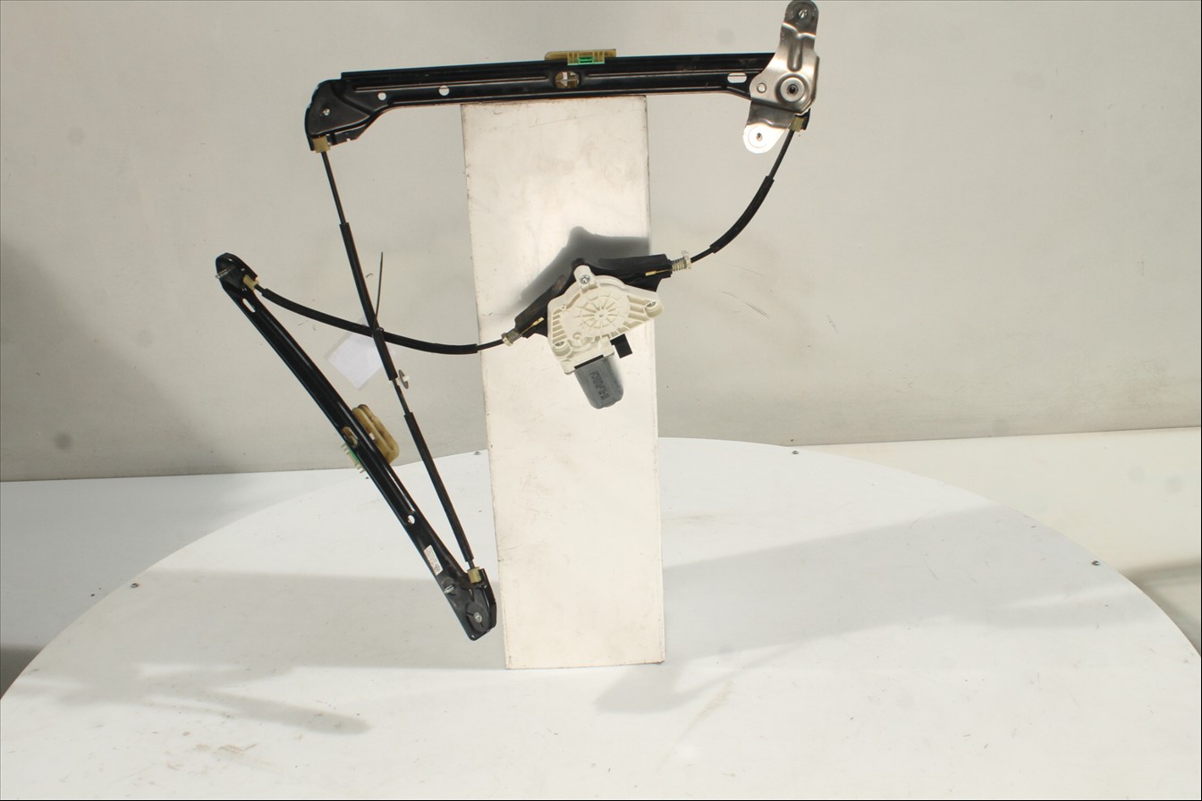 Elevalunas eléctrico puerta Del. Izq.