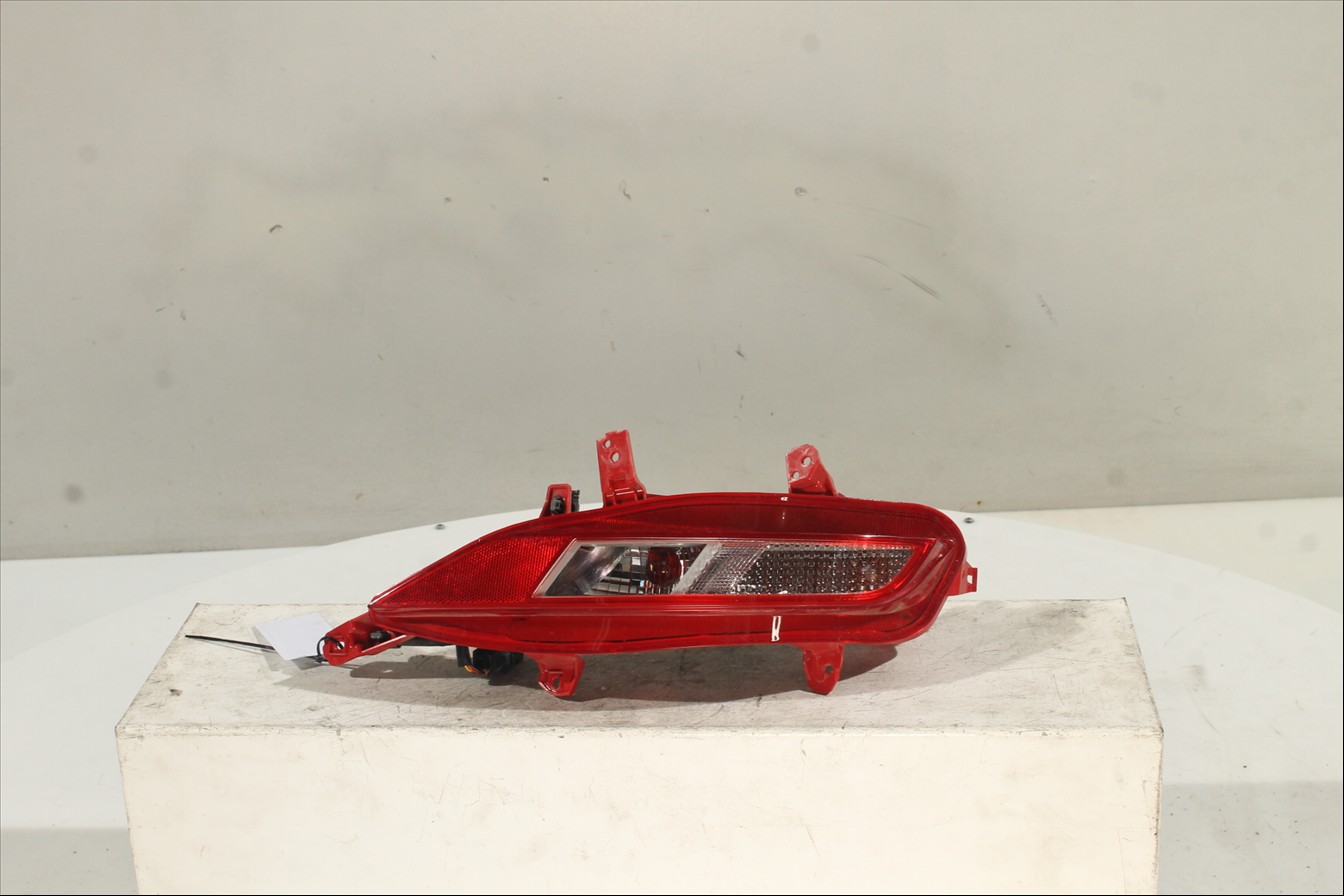 Piloto Tra. Inf. Izq.