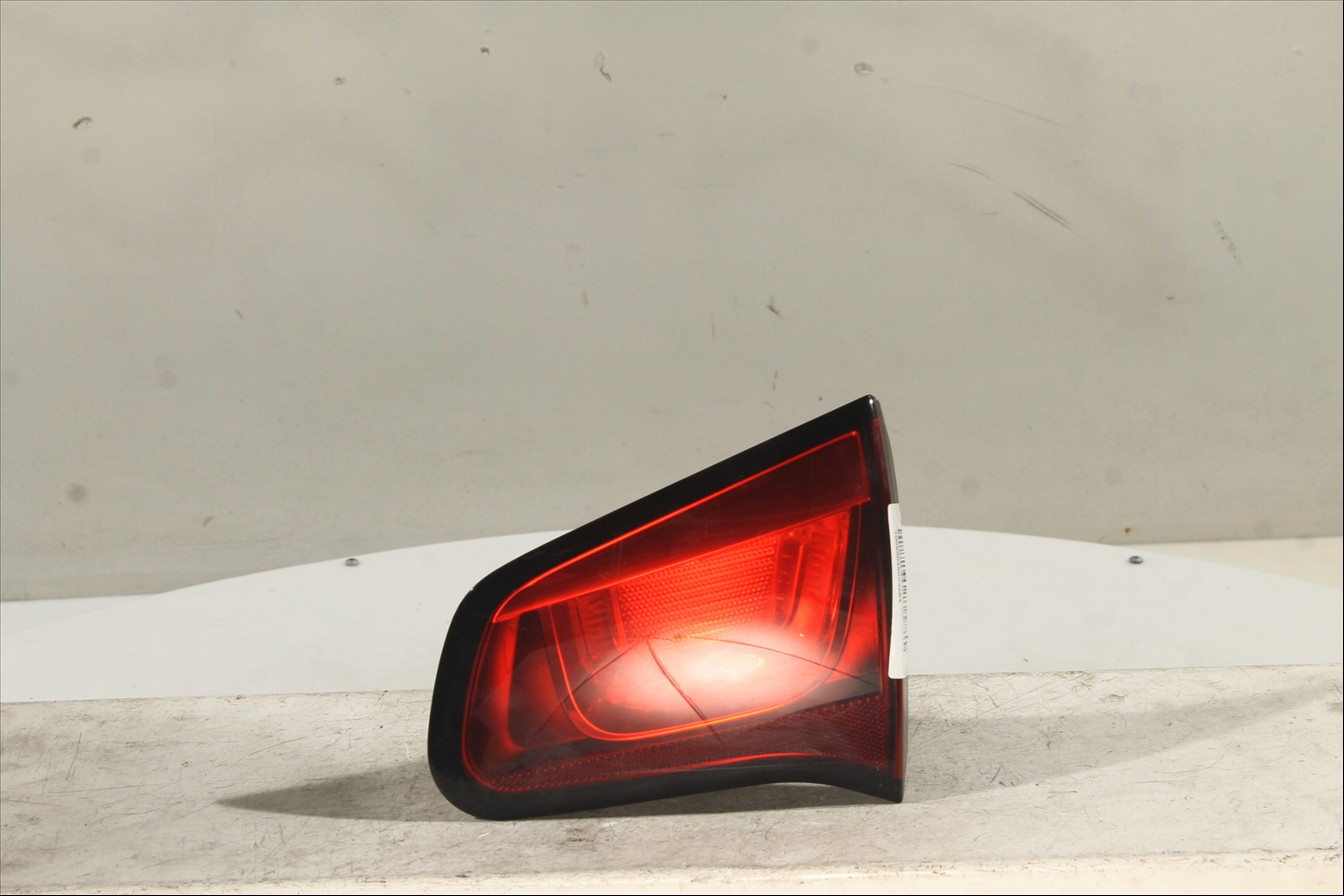 Piloto interior Tra. Der.