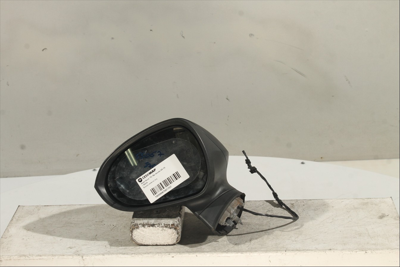 Espejo exterior Izq.