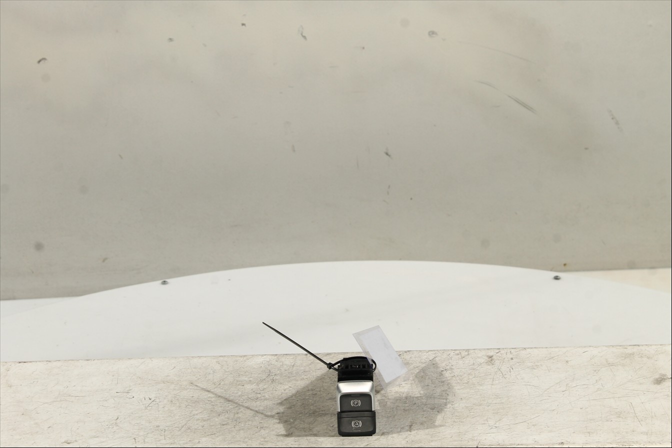 Palanca e interruptor freno de mano