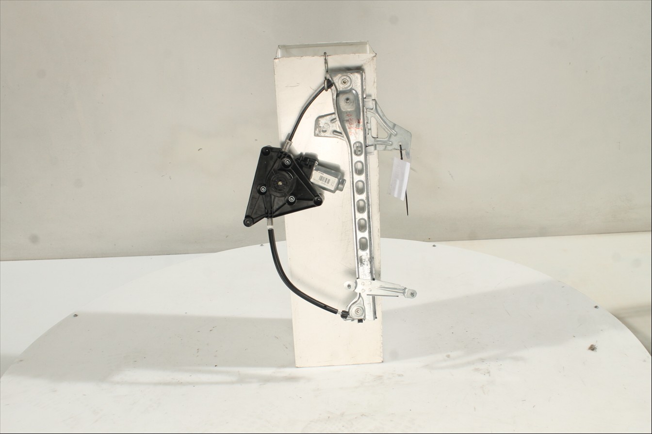 Elevalunas eléctrico puerta Del. Izq.