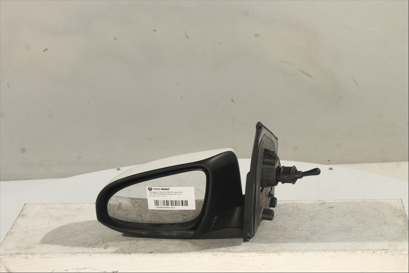 Espejo exterior Izq.