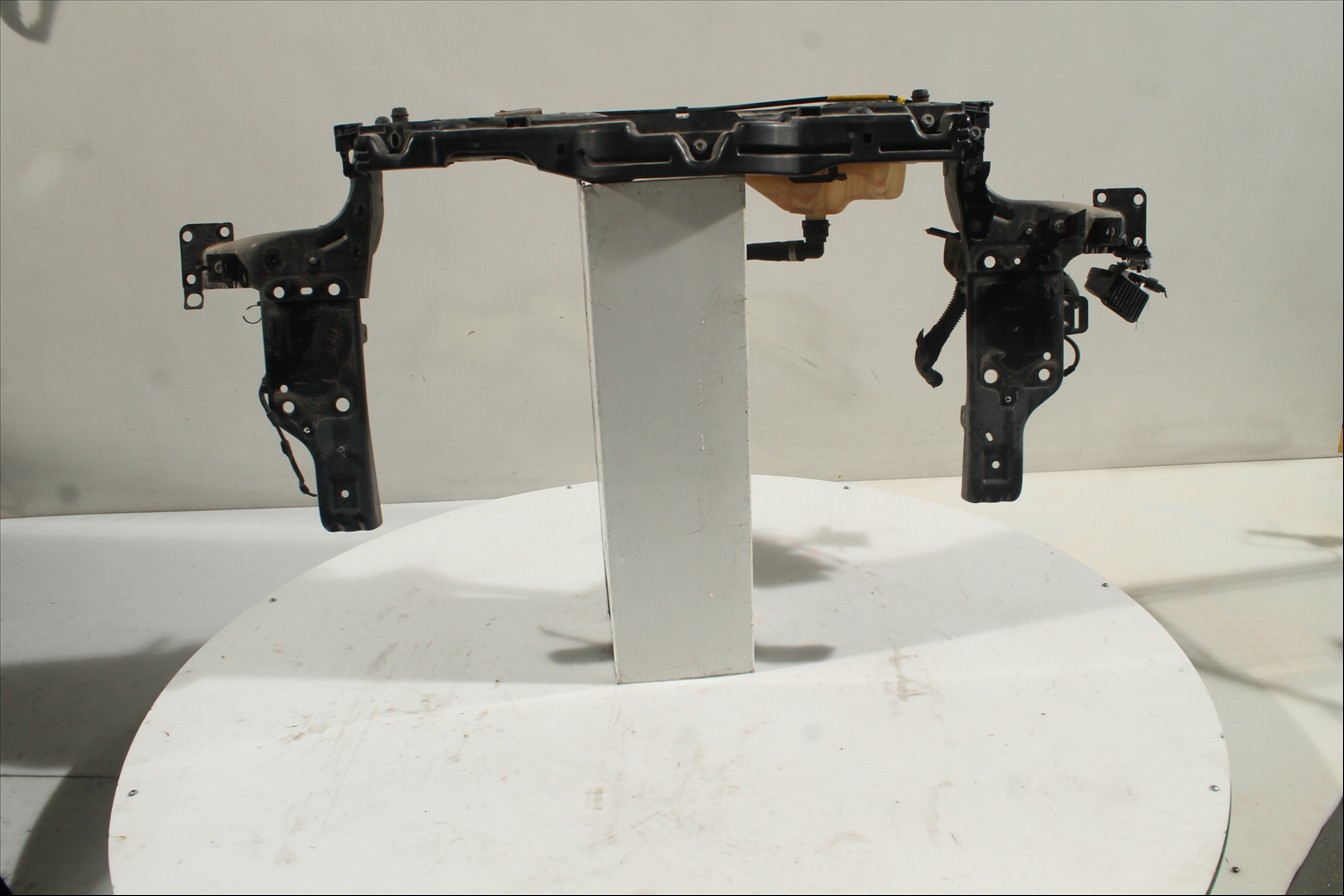 Chapa unión alojamiento faros