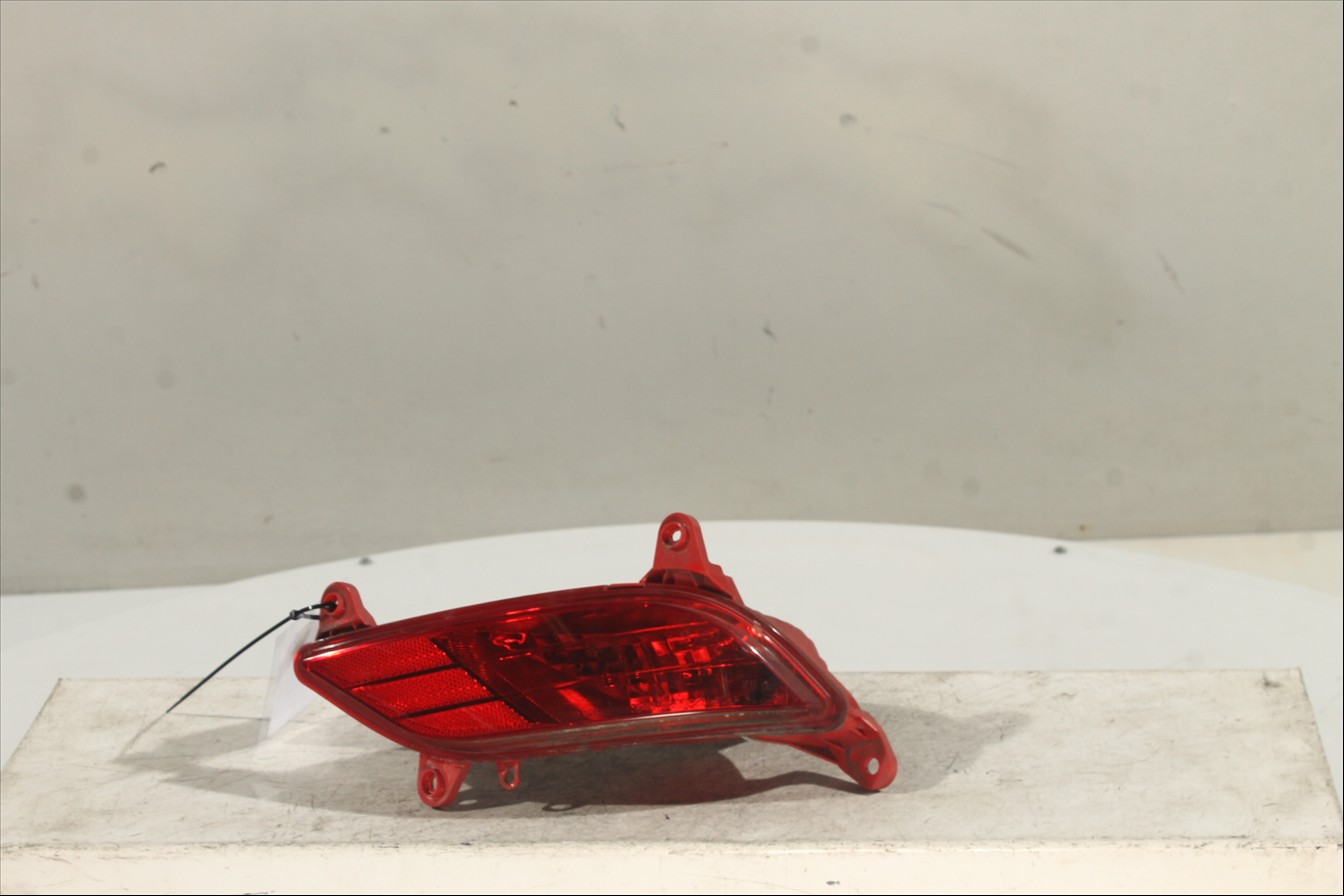 Piloto antiniebla Tra. Der.