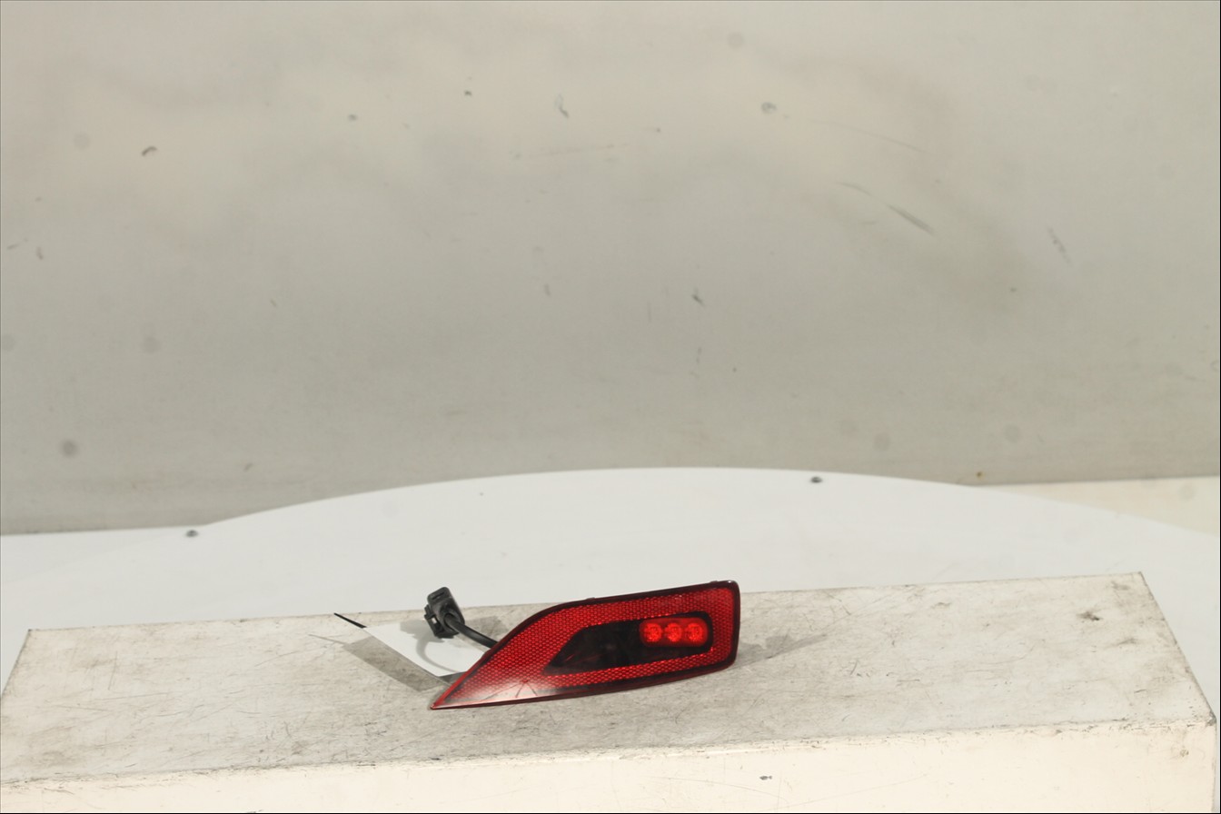 Piloto antiniebla Tra. Izq.