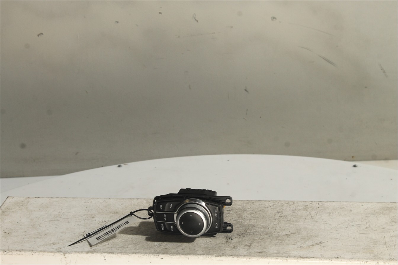 Mando control multifuncion