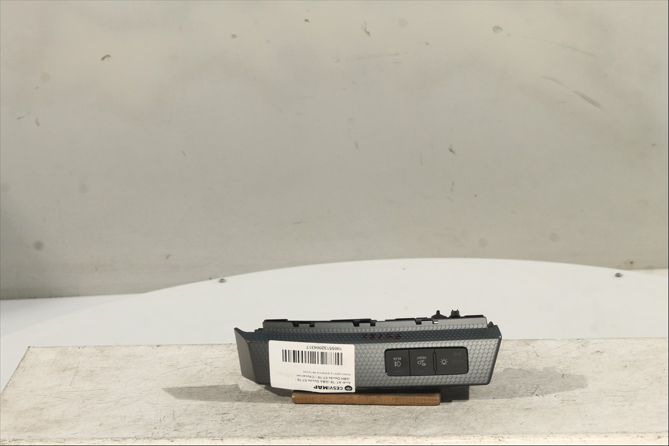 Interruptor y palanca de luces