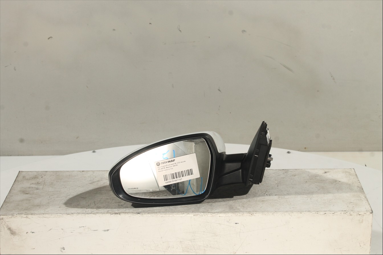 Espejo exterior Izq.