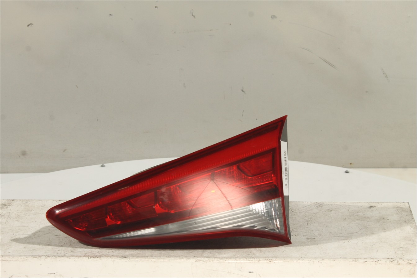 Piloto interior Tra. Der.