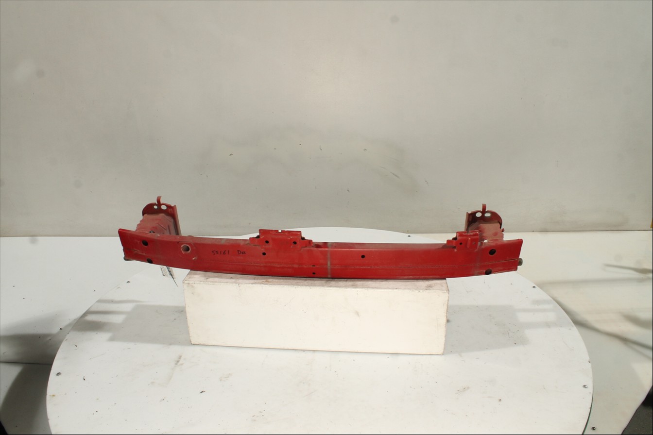 Traviesa paragolpes Del.