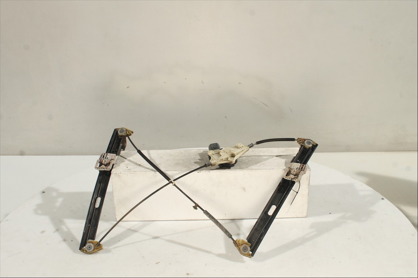 Elevalunas eléctrico puerta Del. Izq.