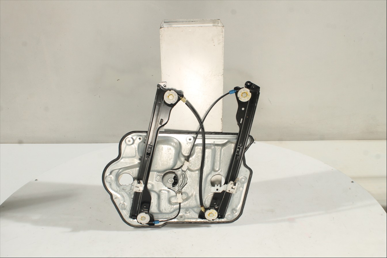 Elevalunas eléctrico puerta Del. Izq.