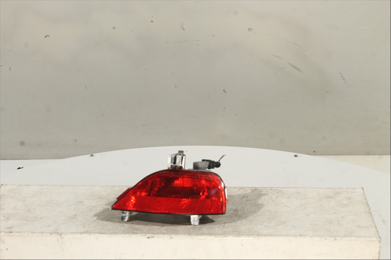 Piloto antiniebla Tra. Izq.