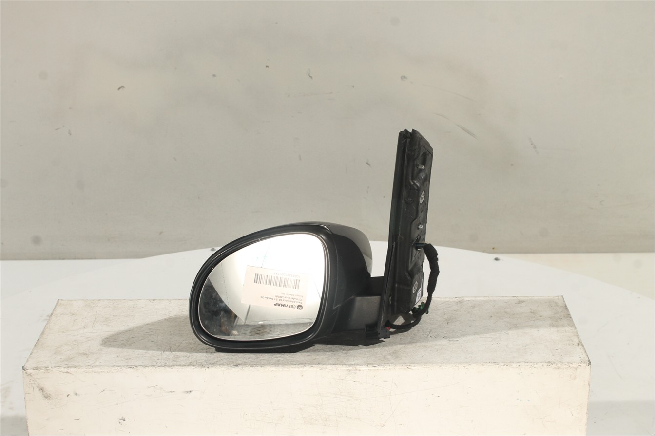 Espejo exterior Izq.