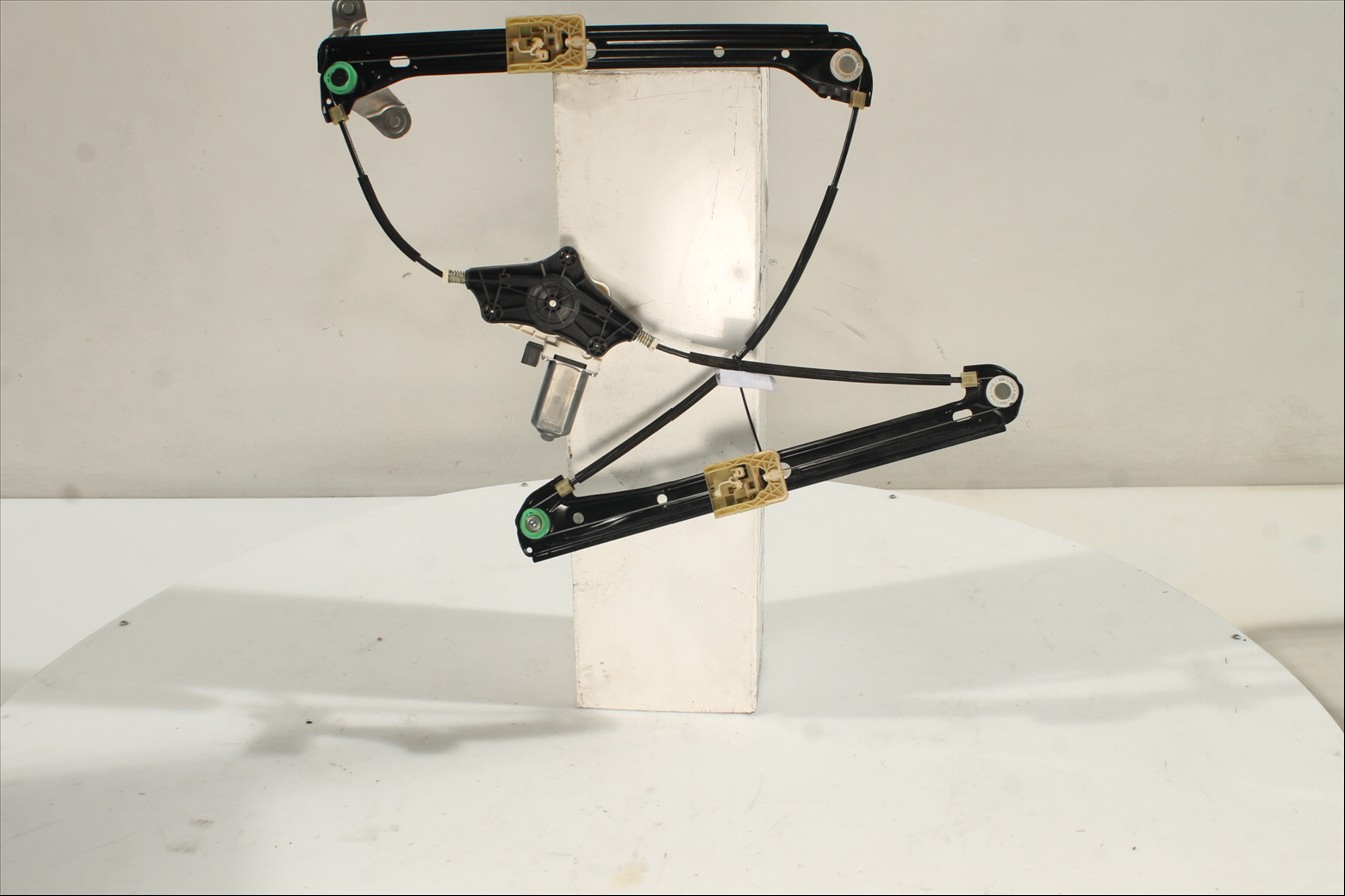 Elevalunas eléctrico puerta Del. Izq.